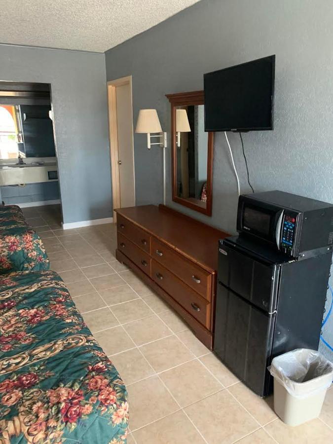 Executive Inn Mercedes Weslaco エクステリア 写真
