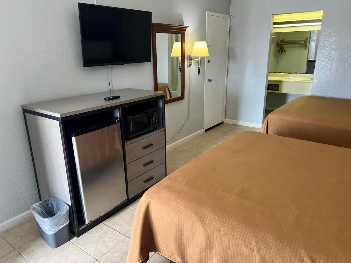Executive Inn Mercedes Weslaco エクステリア 写真