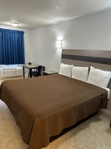Executive Inn Mercedes Weslaco エクステリア 写真